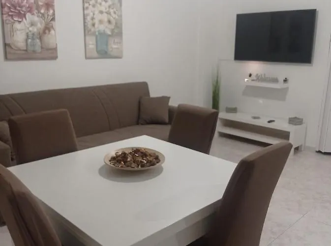 Nostra Casa Apartment