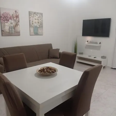 Nostra Casa Apartment